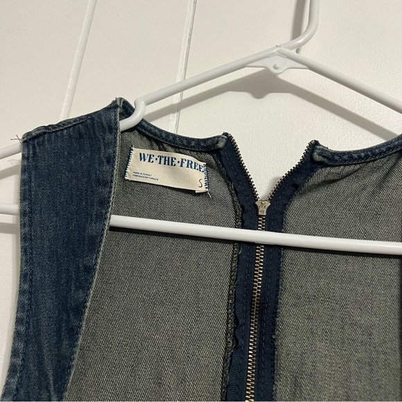 NWT We The Free Match Point Denim Jumpsuit Size Small - Picture 4 of 6